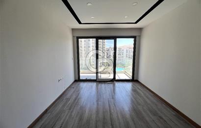 ÇİĞLİ KİRALIK 1+1 DAİRE MARKA 333 SİTESİNDE