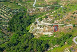 Kuşadası Soğucak’ta 336,51m² Satılık Konut İmarlı Arsa!