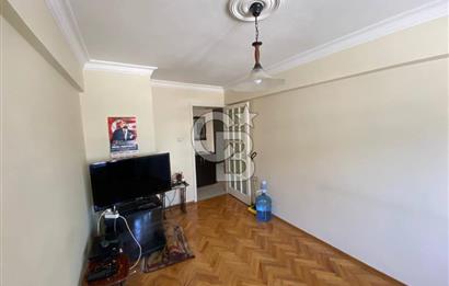 ALAYBEY'DE DENİZE YÜRÜME MESAFESİNDE 3+1 SATILIK DAİRE