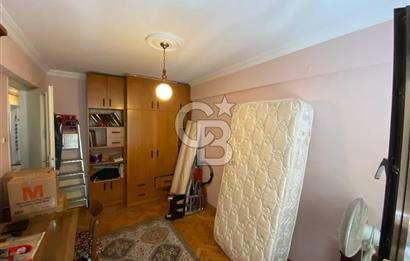 ALAYBEY'DE DENİZE YÜRÜME MESAFESİNDE 3+1 SATILIK DAİRE
