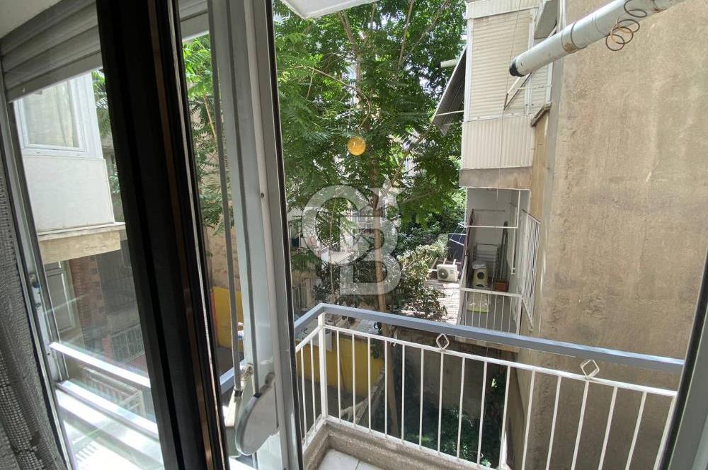 ALAYBEY'DE DENİZE YÜRÜME MESAFESİNDE 3+1 SATILIK DAİRE