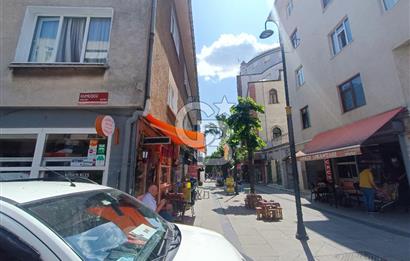 Kücukyalı Merkezi Dükkan Yatırımlık