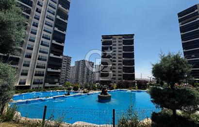 METRO YAKININDA/HAVUZ PANORAMİK MANZARALI/EŞYALI/ 3+1 KİRALIK