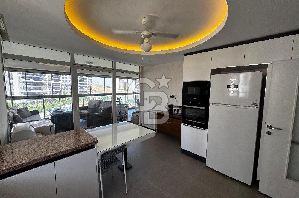 METRO YAKININDA/HAVUZ PANORAMİK MANZARALI/EŞYALI/ 3+1 KİRALIK