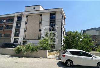 Karşıyaka Cumhuriyet’te Satılık 2+1 Kapalı Mutfak Daire