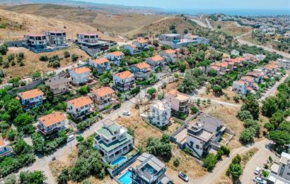 Akarca'Da Full Deniz Manzaralı 300m'2 Villa Arsası