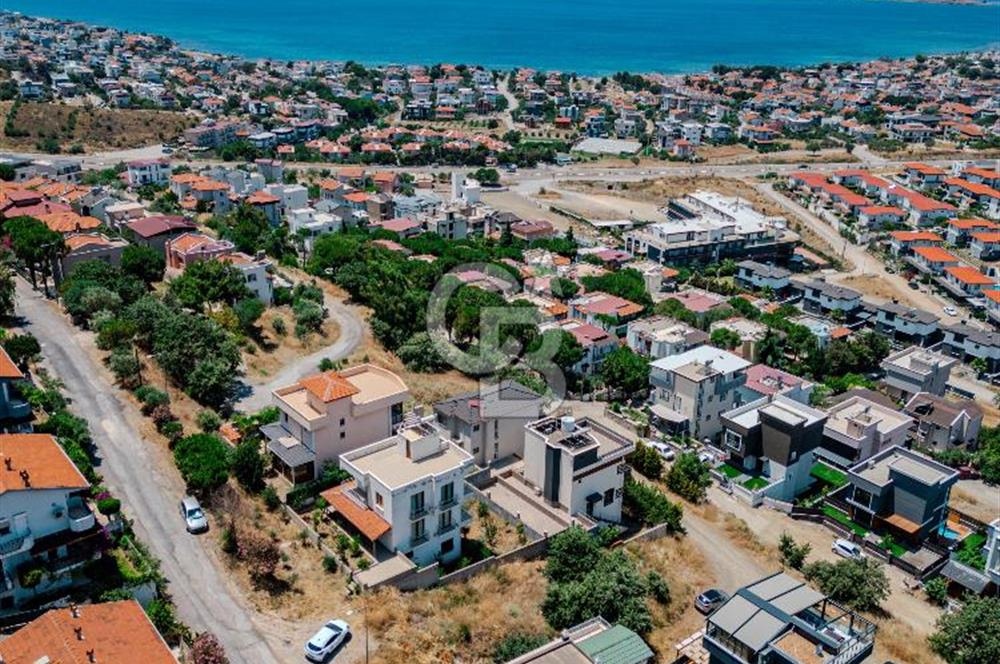 Akarca'Da Full Deniz Manzaralı 300m'2 Villa Arsası