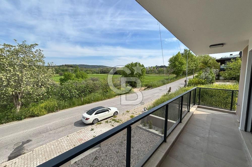 URLA BİN KONUTLAR GİRİŞİNDE CADDE ÜSTÜNDE KİRALIK DUBLEKS DAİRE