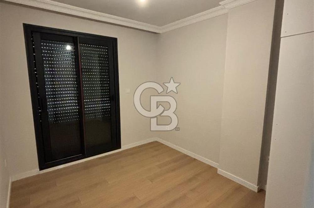 URLA BİN KONUTLAR GİRİŞİNDE CADDE ÜSTÜNDE KİRALIK DUBLEKS DAİRE