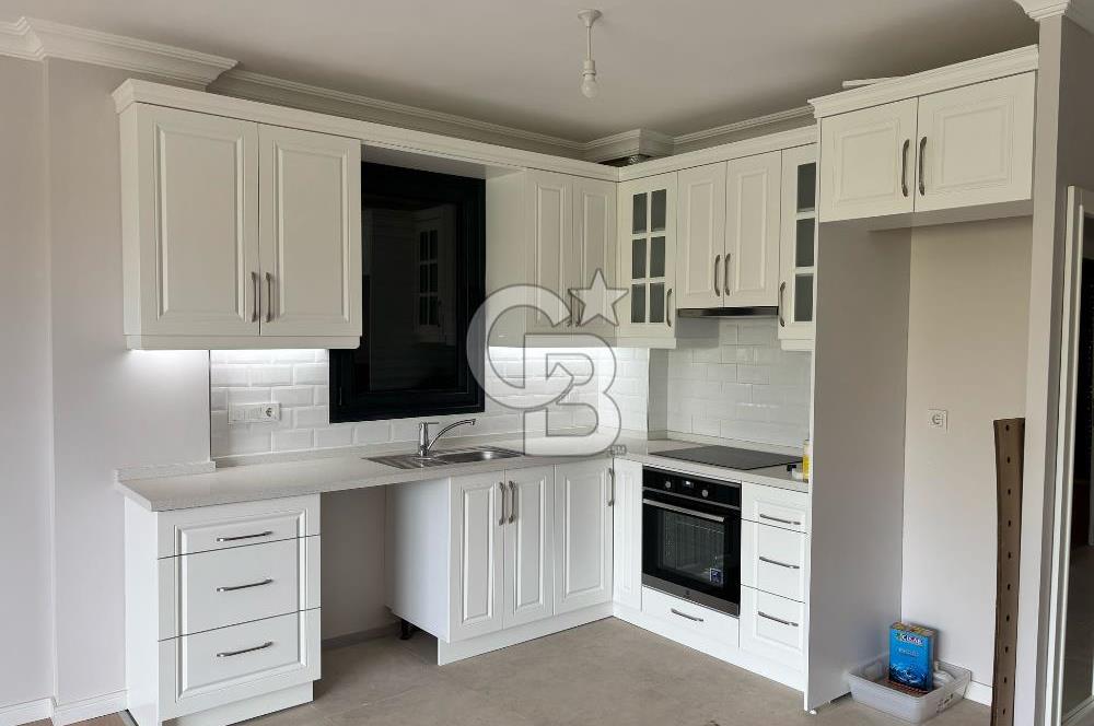 URLA BİN KONUTLAR GİRİŞİNDE CADDE ÜSTÜNDE KİRALIK DUBLEKS DAİRE