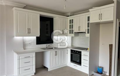 URLA BİN KONUTLAR GİRİŞİNDE CADDE ÜSTÜNDE KİRALIK DUBLEKS DAİRE