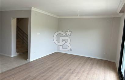 URLA BİN KONUTLAR GİRİŞİNDE CADDE ÜSTÜNDE KİRALIK DUBLEKS DAİRE