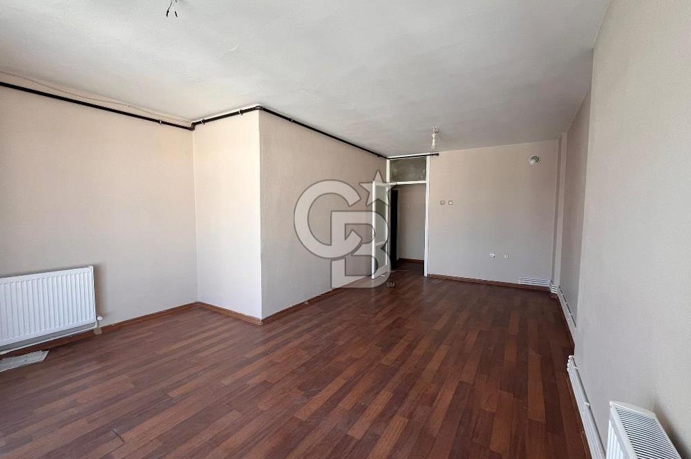 KARŞIYAKA AKSOY'DA ÖNÜ AÇIK KİRALIK 3+1 DAİRE