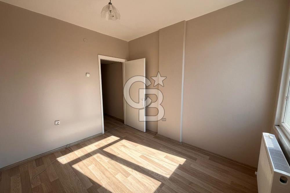 KARŞIYAKA AKSOY'DA ÖNÜ AÇIK KİRALIK 3+1 DAİRE