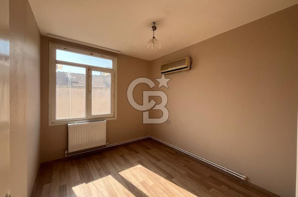 KARŞIYAKA AKSOY'DA ÖNÜ AÇIK KİRALIK 3+1 DAİRE