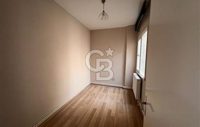 KARŞIYAKA AKSOY'DA ÖNÜ AÇIK KİRALIK 3+1 DAİRE