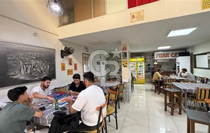 Alsancak Şair Eşref Bulvarı'nda Devren Satılık Cafe