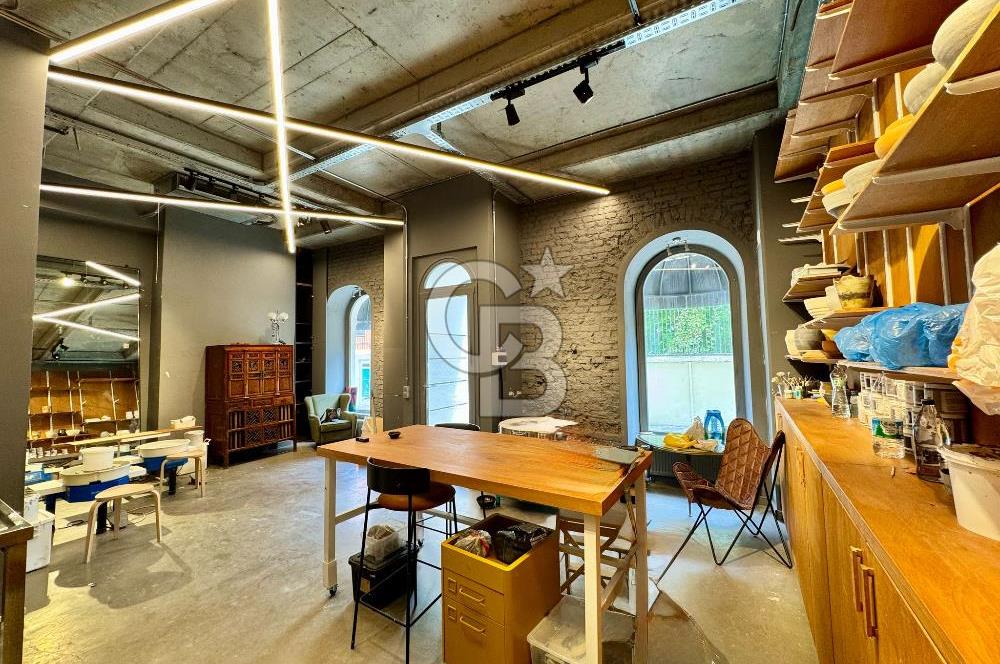 İtalyan Lisesi Karşısı 7 Metre Cepheli Kiralık Dükkan