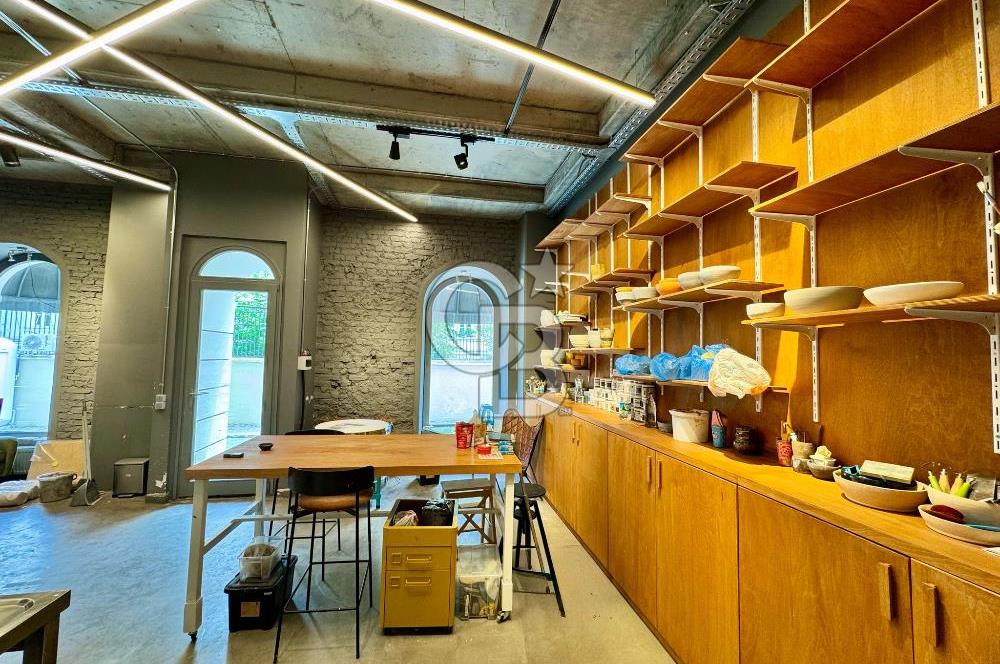 İtalyan Lisesi Karşısı 7 Metre Cepheli Kiralık Dükkan