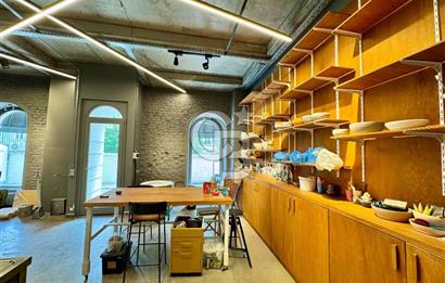 İtalyan Lisesi Karşısı 7 Metre Cepheli Kiralık Dükkan