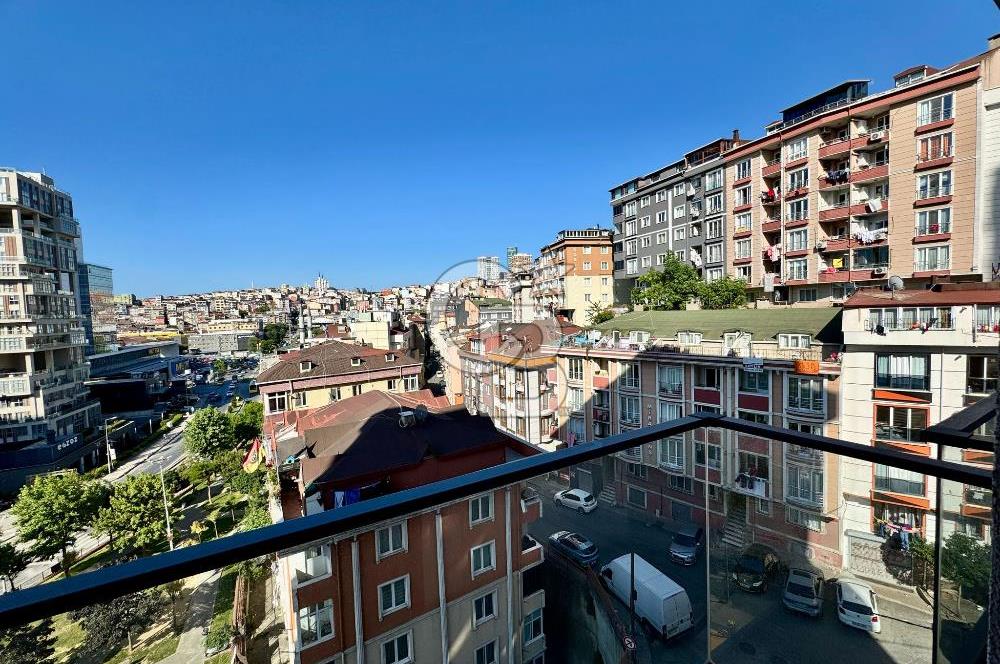 Kağıthane Ada İstanbul Rezidans Giyinme Odalı 3+1 Satılık Daire