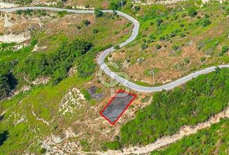 Kuşadası Soğucak’ta 564,25m² Satılık Konut İmarlı Arsa!