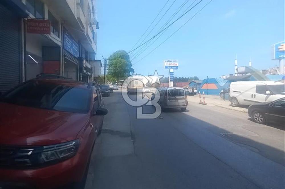 TRABZON DEĞİRMENDERE ANAYOL YAKINI,YOLA CEPHE 3+1 SATILIK DAİRE