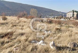 ALİ DAĞI VE ŞEHİR MANZARALI YOLA CEPHE TEMİZ VİLLA PARSELİ ÖNÜ
