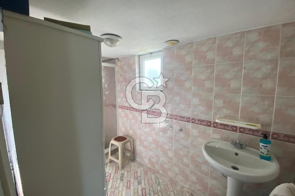 HENDEK UZUNCAORMAN'DA YATIRIMLIK VE HAZIR KULLANIMLI ÇİFTLİK