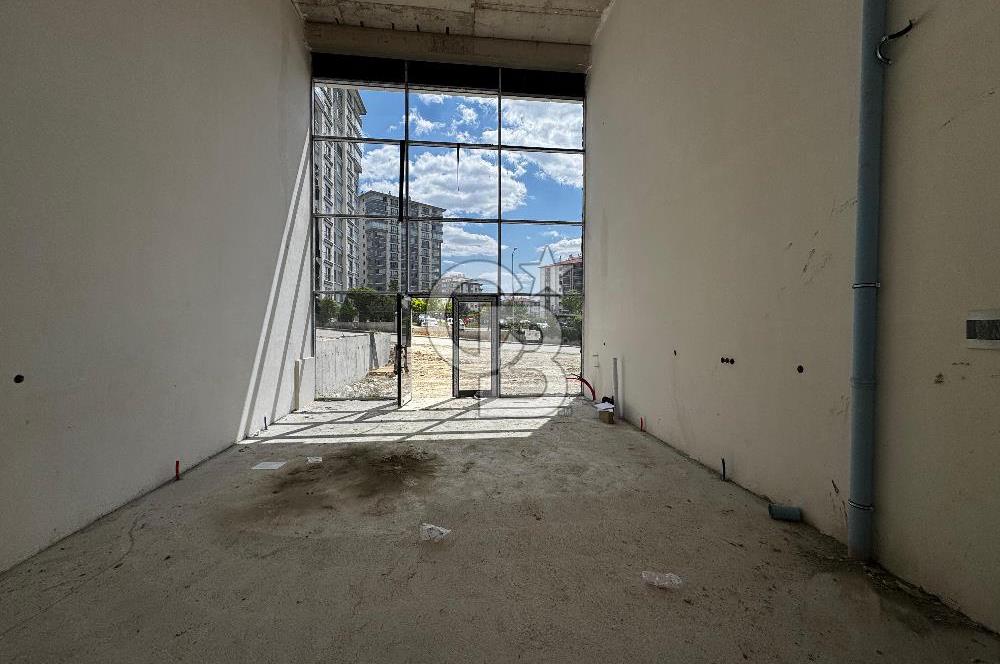 CADDEYE SIFIR/ÇAKIRLAR YAKIN/CADDE ÖNÜ/58M2/SIFIR KİRALIK DÜKKAN