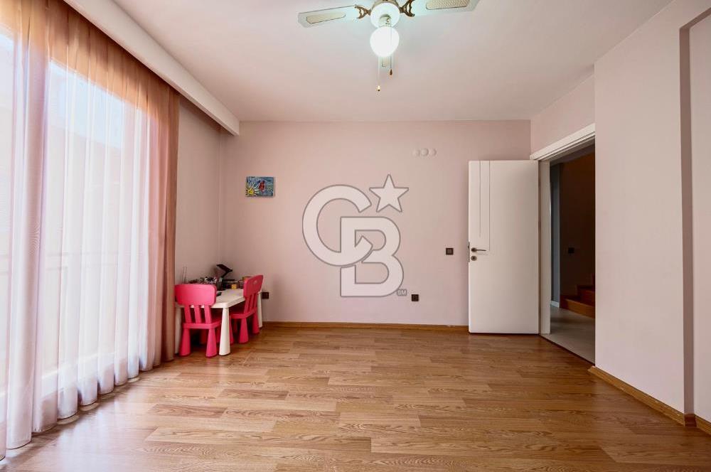 BORNOVA ATATÜRK MAHALLESİ 4+1 SATILIK DUBLEKS DAİRE