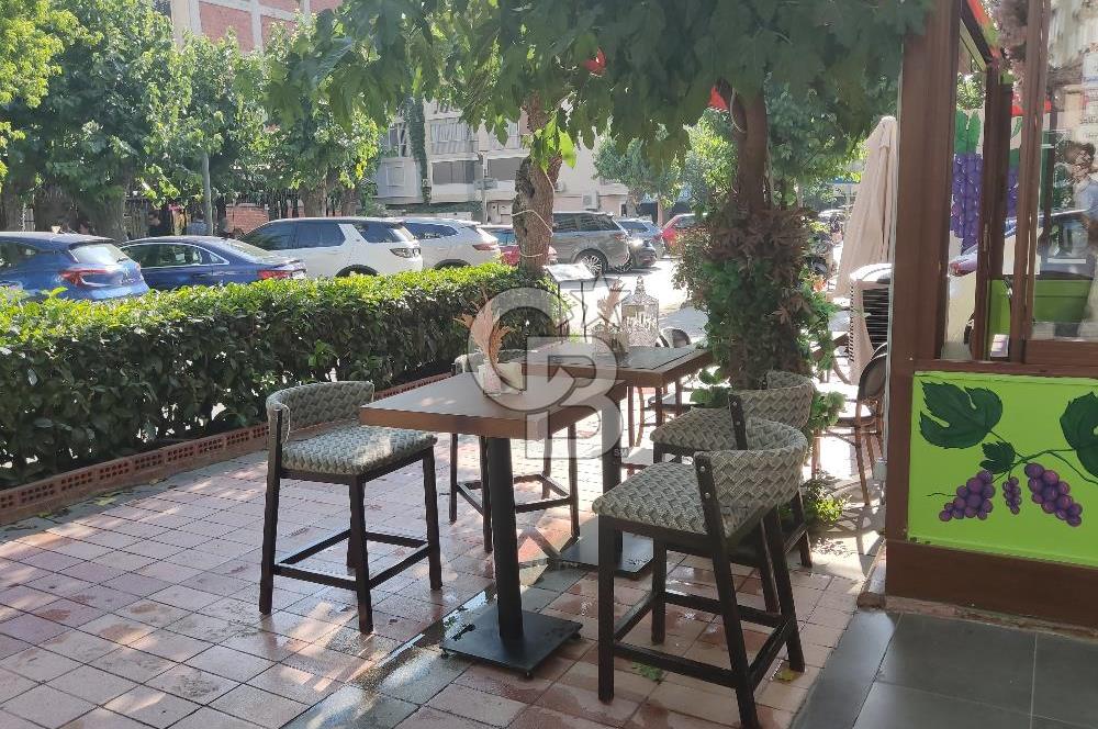 Alsancak Gül Sokak'ta Devren Kiralık Yüksek Cirolu Cafe