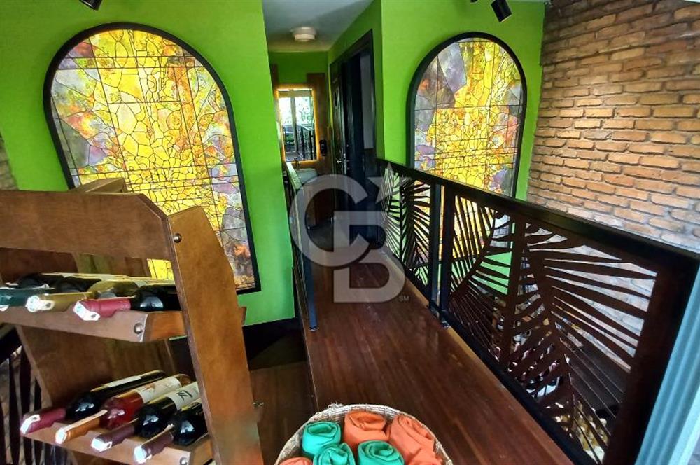 Alsancak Gül Sokak'ta Devren Kiralık Yüksek Cirolu Cafe
