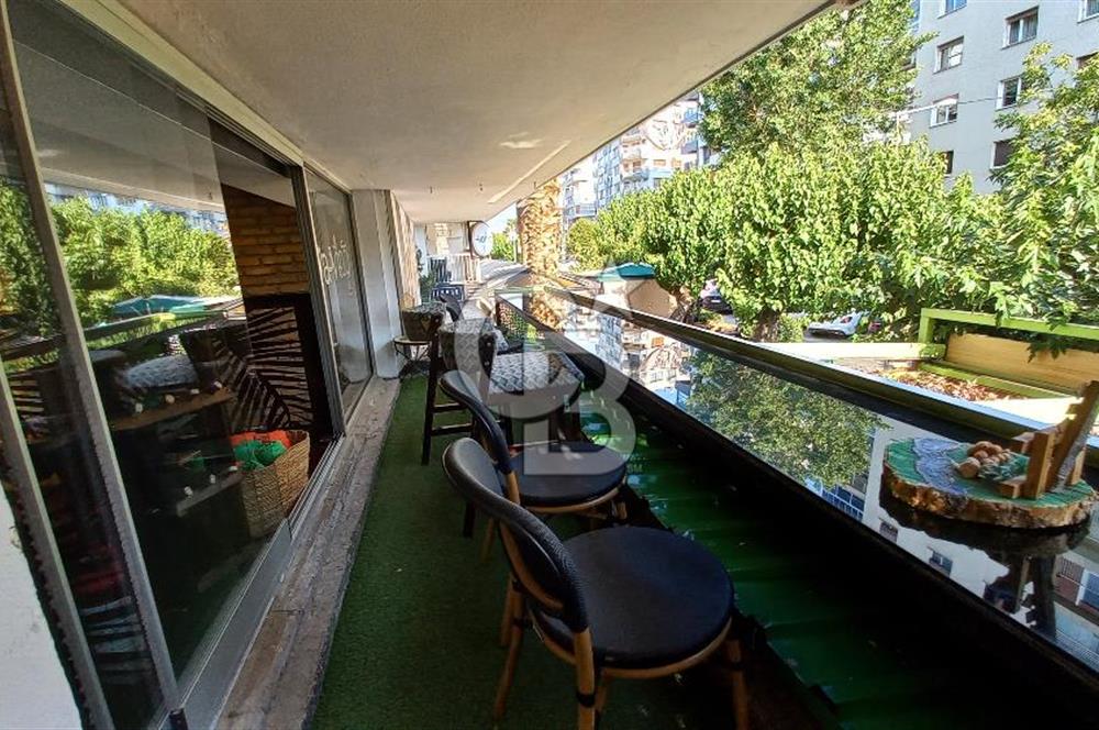 Alsancak Gül Sokak'ta Devren Kiralık Yüksek Cirolu Cafe