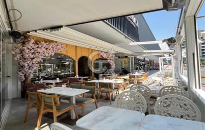 VELUX AVM DE YÜKSEK CİROLU DEVREN KİRALIK CAFE HİSSESİ