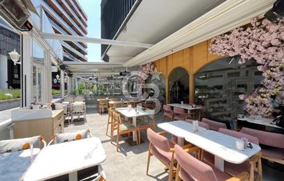VELUX AVM DE YÜKSEK CİROLU DEVREN KİRALIK CAFE HİSSESİ