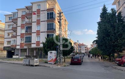 Sincan Yenikent’te Cadde Üzeri Ara Katta Asansörlü Satılık 3+1 Daire