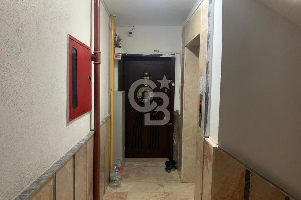 Sincan Yenikent’te Cadde Üzeri Ara Katta Asansörlü Satılık 3+1 Daire