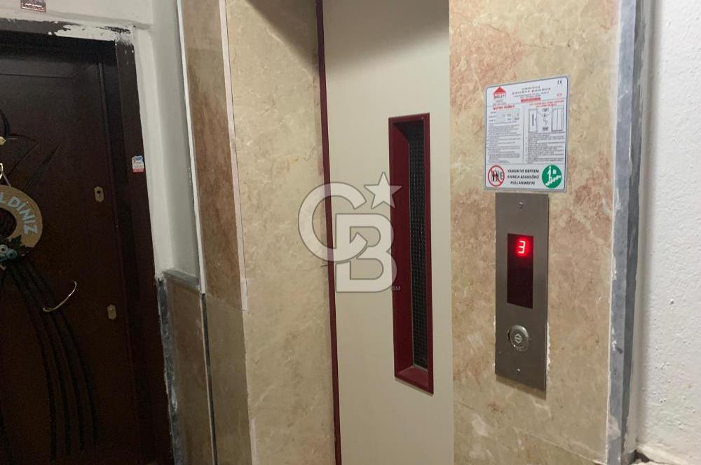 Sincan Yenikent’te Cadde Üzeri Ara Katta Asansörlü Satılık 3+1 Daire