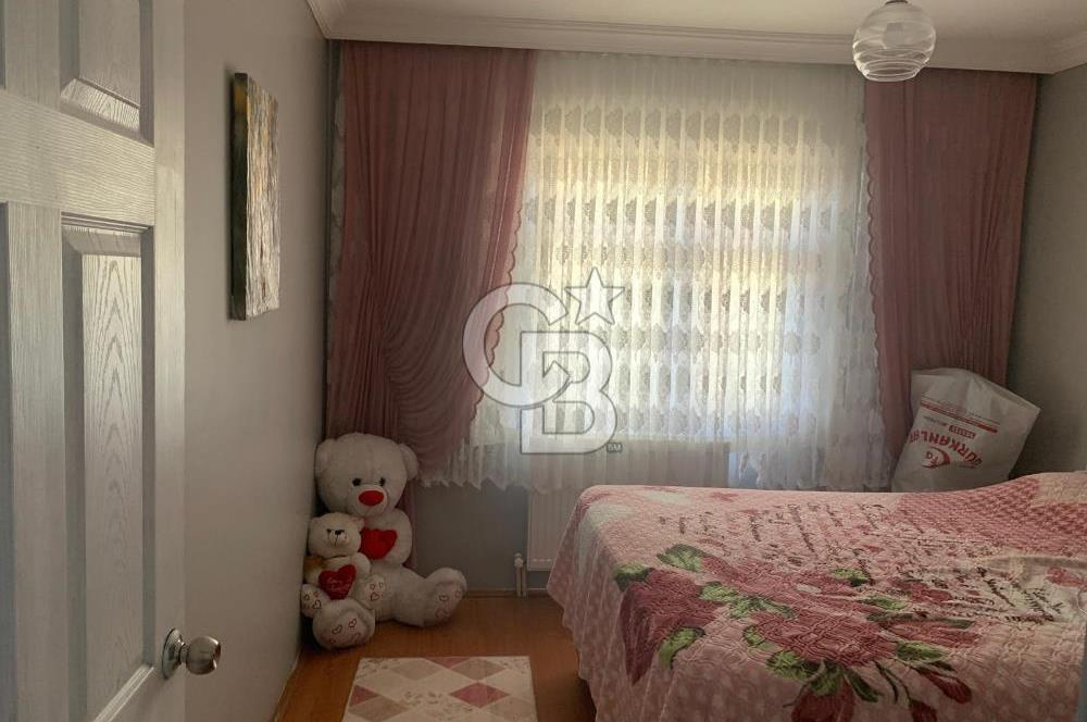 Sincan Yenikent’te Cadde Üzeri Ara Katta Asansörlü Satılık 3+1 Daire