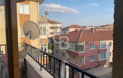 Sincan Yenikent’te Cadde Üzeri Ara Katta Asansörlü Satılık 3+1 Daire