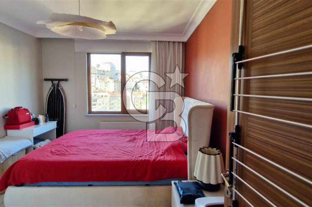 Acil satılık 2+1 Butik Sitede Otoparklı Seyir Teraslı Daire
