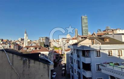 Acil satılık 2+1 Butik Sitede Otoparklı Seyir Teraslı Daire