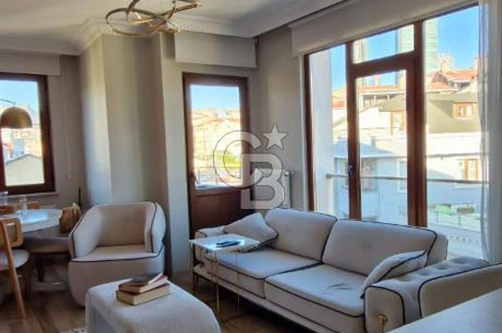 Acil satılık 2+1 Butik Sitede Otoparklı Seyir Teraslı Daire