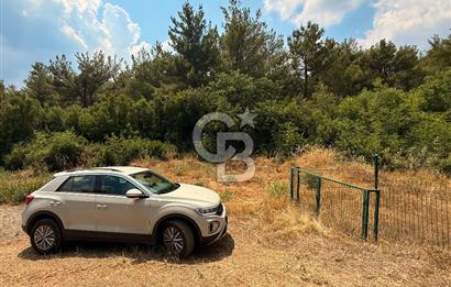 BORNOVA YAKAKÖY VİLLALAR BÖLGESİ’NE YAKIN 307 M2 TARLA