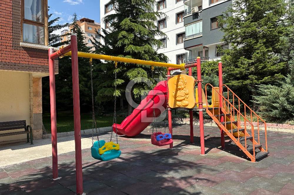 YUKARIÖVEÇLER MAHALLESİ 1235.CADDEDE BAKIMLI 4+1 SATILIK DAİRE