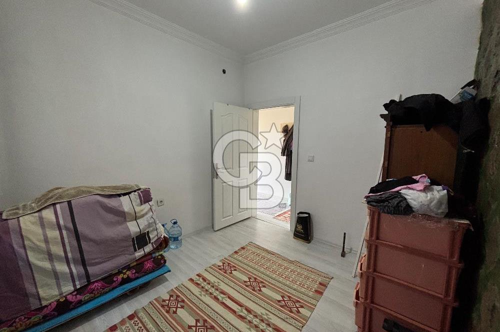 GÖLBAŞI MAHMATLIBAHÇEDE 1 DÖNÜM TARLA ÜZERİNDE SATILIK TAŞ EV