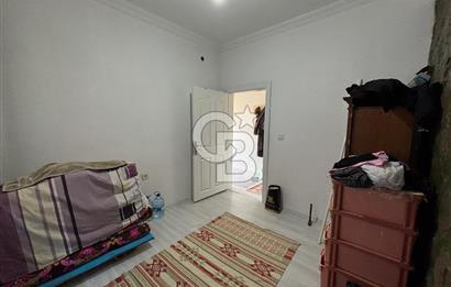 GÖLBAŞI MAHMATLIBAHÇEDE 1 DÖNÜM TARLA ÜZERİNDE SATILIK TAŞ EV