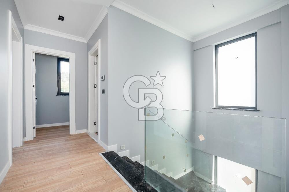 GÜMÜŞTEPE DE 4+1 HAVUZLU MÜSTAKİL VİLLA