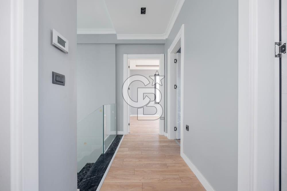 GÜMÜŞTEPE DE 4+1 HAVUZLU MÜSTAKİL VİLLA